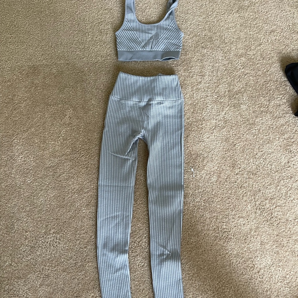 Fabletics Workout Set